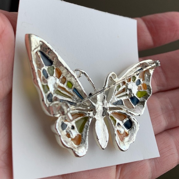 Vintage Butterfly Pin - Picture 6 of 8